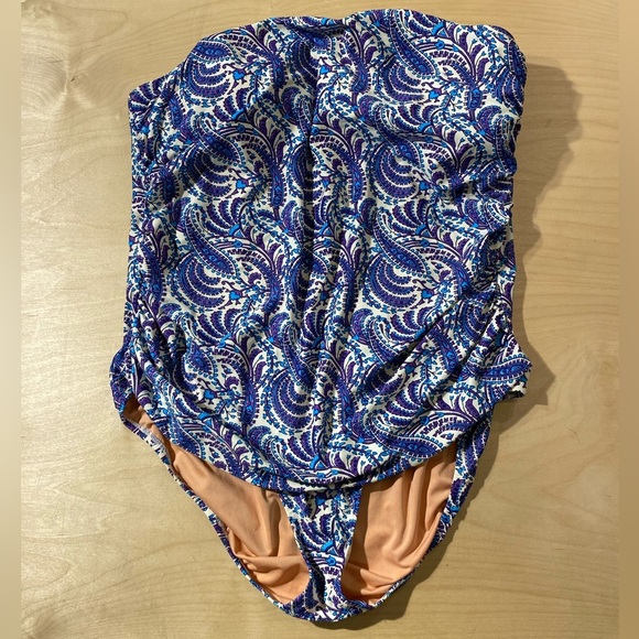 Re-Imagined by J. Crew Maternity Strapless One Piece Swimsuit Size 20 (MW) - Picture 3 of 14